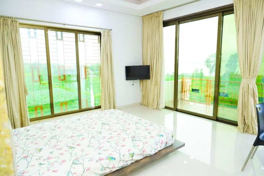 Malshej Ghat_Subhi_hotel_&_resorts_2